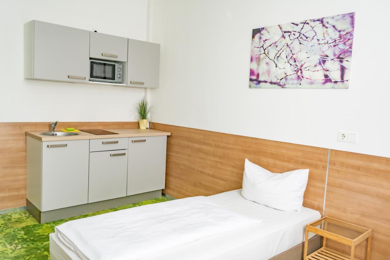 24Seven Apartments - Self Check-In Altdorf  Dış mekan fotoğraf