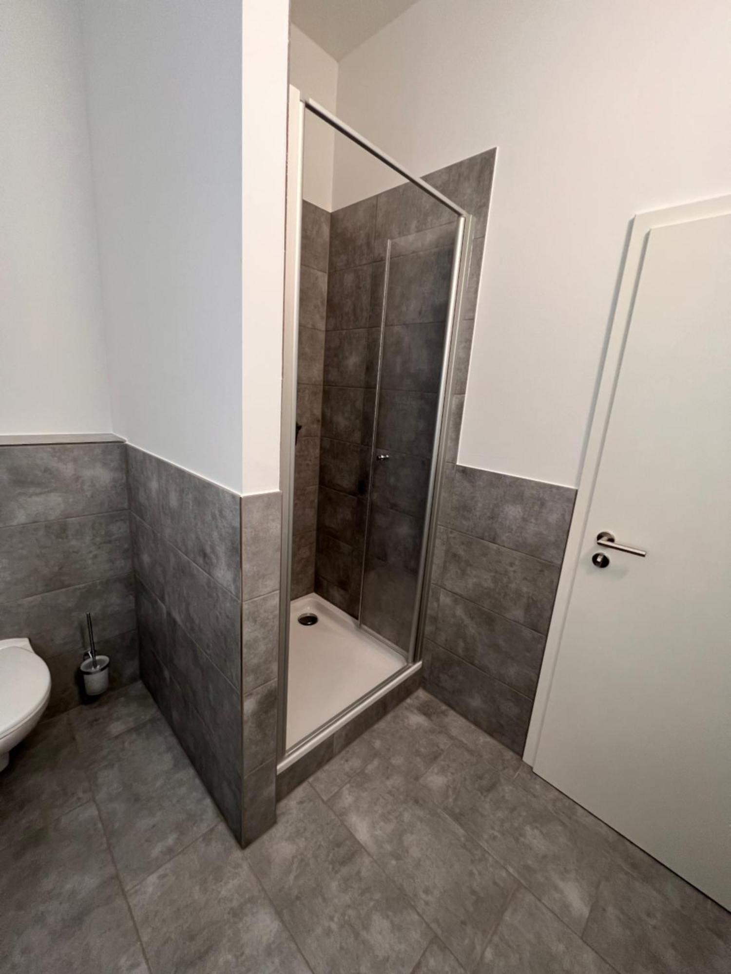 24Seven Apartments - Self Check-In Altdorf  Dış mekan fotoğraf